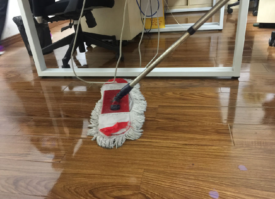 鄄城县木地板保洁案例